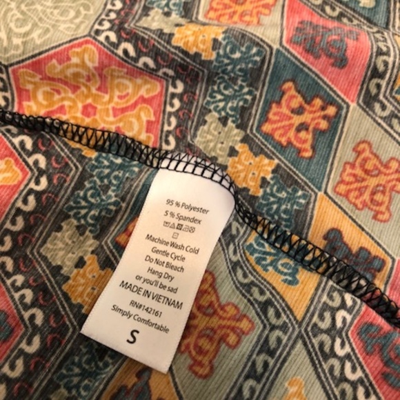 LuLaRoe Lindsay Size S - Picture 2 of 4